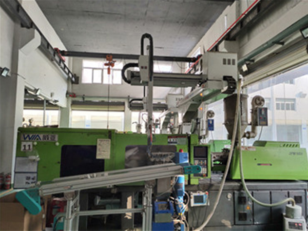 注塑成(chéng)型